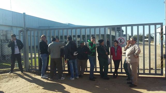 Peligran los puestos de trabajo de 60 empleados de la firma Agrana Fruit