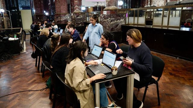 La preinscripción a los cursos de oficios se realiza en el ECU de la UNR.
