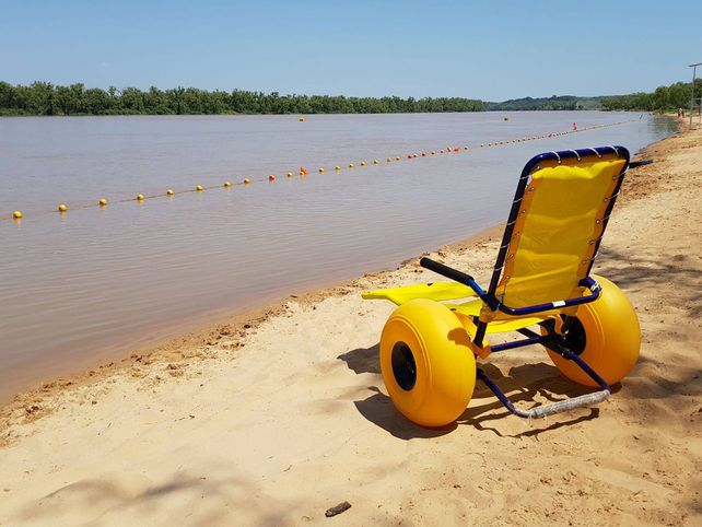 Valle María, el primer balneario con accesibilidad a la costa de personas con discapacidad