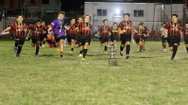 Gualeguaychú: más de 1000 chicos participaron de la Copa Talentos Baggio.