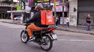 El trabajo informal y los monotributistas crecieron 12%