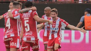 Unión demostró que está bien de la cabeza y se lo dio vuelta a Talleres