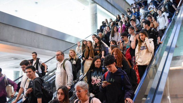 Llegó a Buenos Aires el vuelo con 246 repatriados de Israel