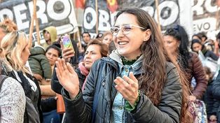 La izquierda está para defender a los trabajadores y no al régimen de corruptos que vació al país