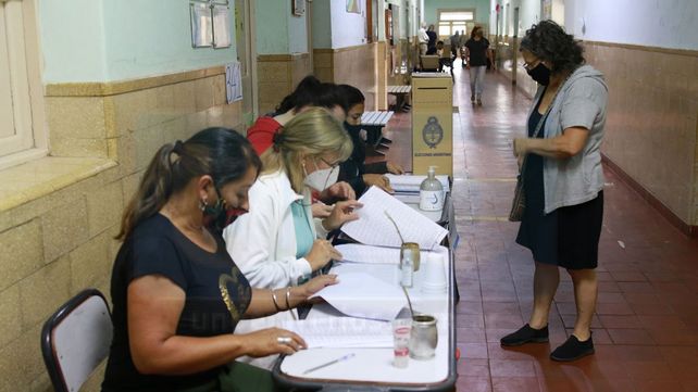 El escrutinio se desarrolla de manera fluida y tranquila&nbsp;