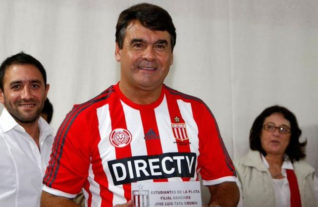 El mundo del fútbol llora la muerte del Tata Brown