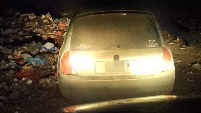 Robaron un auto en Colonia Avellaneda y lo encontraron en el volcadero de Paraná