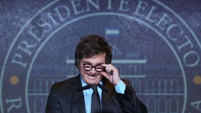 Milei calificó al periodismo de ensobrados, corruptos, que hacen dinero extorsionando