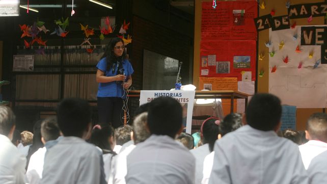 La hija de un represor que eligió ser una maestra desobediente