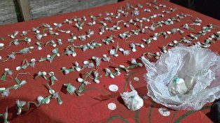 Un joven fue detenido con más de 150 envoltorios de cocaína