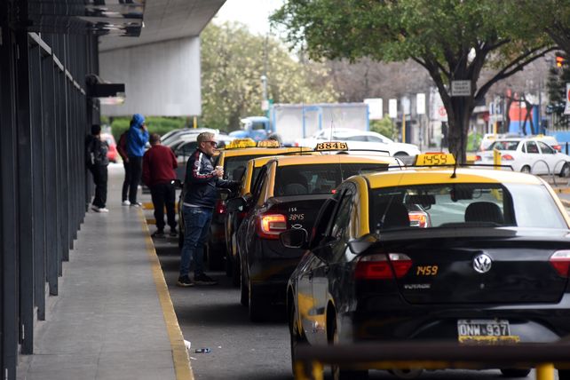 Los tacheros reclamaban la suba del valor de los viajes.