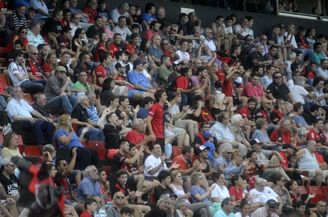 Colón informó los precios de renovación de palcos y plateas