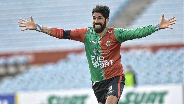 Sebastián Abreu se retirará del fútbol a los 44 años
