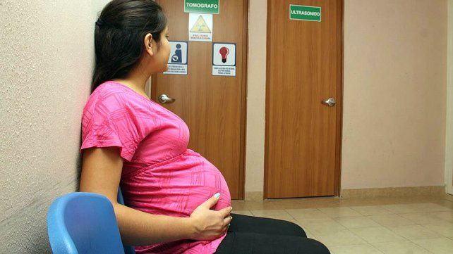 Cayeron 70 contratos del plan de prevención de embarazo adolescente en Entre Ríos