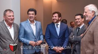 Los dirigentes de Colón participaron de una reunión en Conmebol