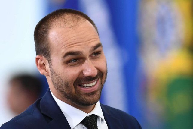 La Justicia de Brasil ordenó el arresto de Eduardo Bolsonaro