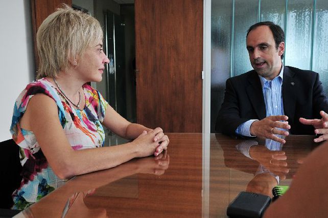 La ministra de Educación se reunirá hoy con el intendente de Santa Fe, José Corral