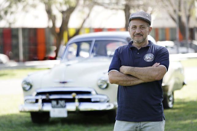 Eduardo Andreu es un coleccionista de autos clásicos y miembro del Rosario Autos Sport.