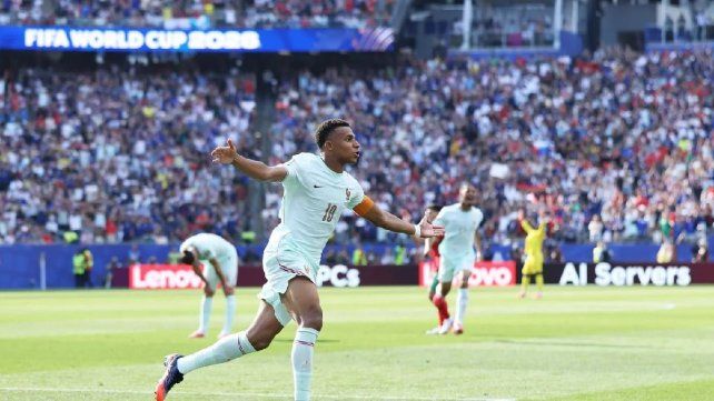Francia derrotó a Marruecos 2-0 y clasificó a semifinales.