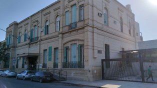 Los médicos de las distintas especialidades del Hospital Cullen alertan sobre renuncias masivas a las guardias.&nbsp;