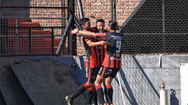 Patronato derrotó como local a Central Córdoba por 1-0 y se ubica tercero en el torneo.
