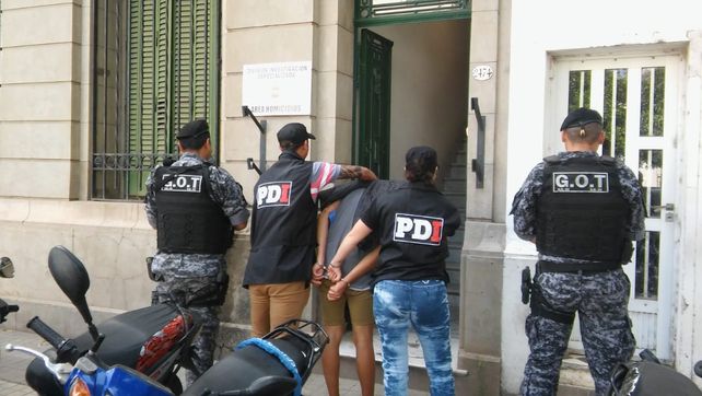 Un adolescente aprehendido por el crimen de Frutos en Villa California