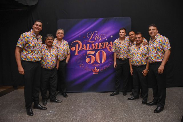 Los Palmeras celebran 50 años con la música: El público decide cuál es el éxito