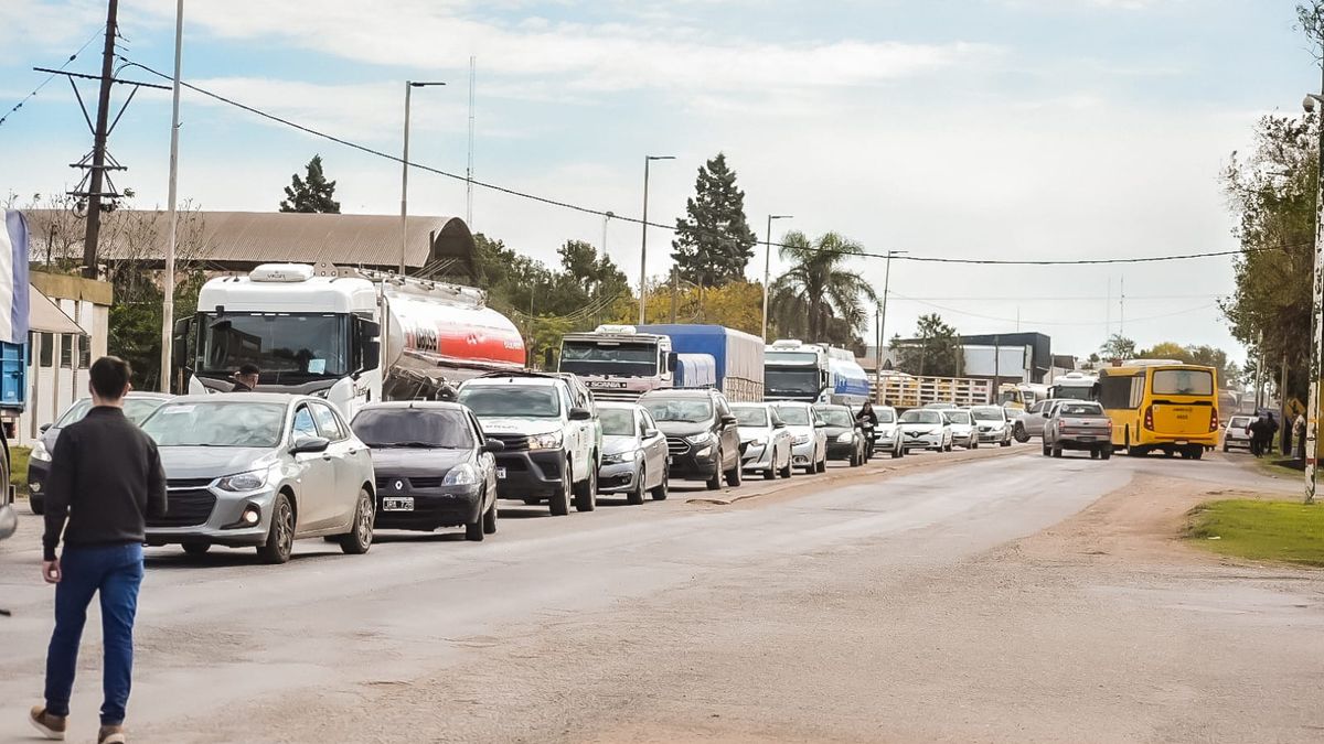 Puerto San Martín eligió "priorizar la vida sobre las jurisdicciones" y reparará parte de la ruta 11
