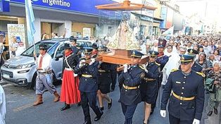 Paraná saludó a la Virgen en todos los rincones de la ciudad