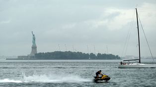 Son seis las v&iacute;ctimas por el hurac&aacute;n Irene en las costas de Carolina del Norte