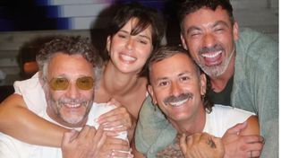 Fito Páez, Nathy Peluso, el Pocho Lavezzi y el diseñador Marcelo Burlón compartieron una tarde en Ibiza.&nbsp;