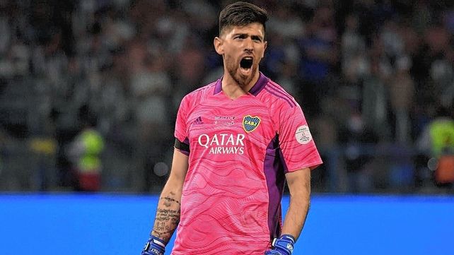 Boca busca negociar la continuidad de Agustín Rossi