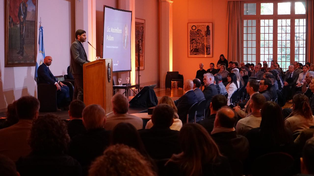El gobernador en la presentación en Buenos Aires del Santa Fe Forum Business