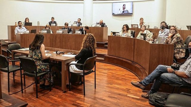 Jatón tiene su presupuesto realista, pero la oposición señaló el crecimiento de la deuda