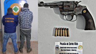 Buscaban elementos de un robo y hallaron además cuatro armas