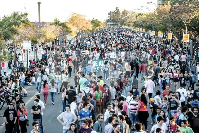 La primavera tuvo su gran fiesta a puro rock en la Costanera