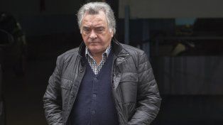 El sindicalista Luis Barrionuevo se descompensó y fue internado de urgencia