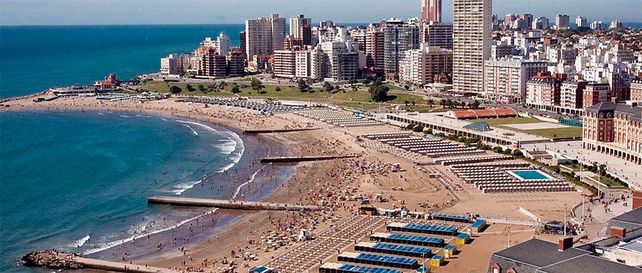 Cinco destinos de Argentina para disfrutar del mar en marzo con tranquilidad