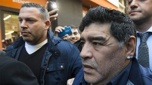 Quieren meter presa a Cristina porque hizo las cosas bien, cuestionó Maradona