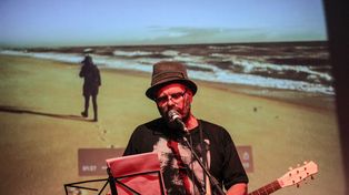 Postiglione, cineasta y músico. Junto a La Banda de las Películas Caseras presentará el jueves “En trance”.