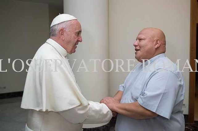 Murió por coronavirus un sacerdote villero apreciado por el Papa, el presidente y Cristina