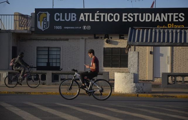 Con más bicicletas en las calles llegó la hora de ordenarlas