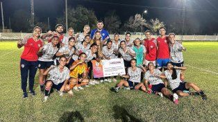 Unión de Santa Fe derrotó a Argentino de San Carlos en la Copa Santa Fe de fútbol femenino.