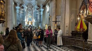 Una multitud participó de los actos religiosos en el Día de la Vírgen del Rosario