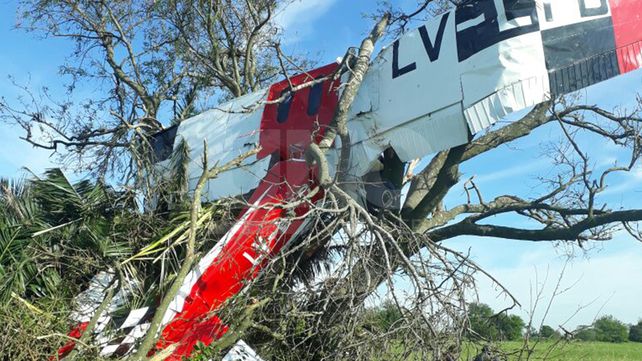 Tragedia en Esperanza: murió un piloto al caer un avión esta madrugada
