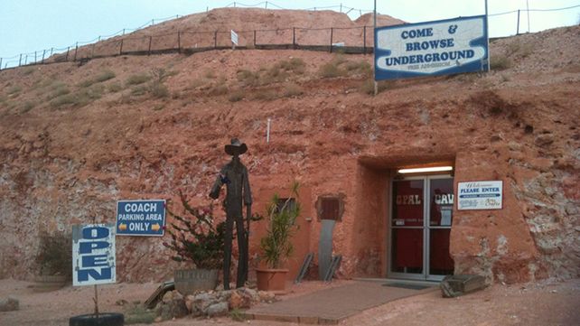 Las sorprendentes imágenes de una ciudad subterránea en medio del desierto de Australia