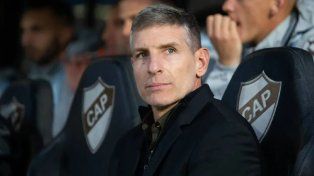 Martín Palermo se convirtió en el nuevo técnico de Platense tras la salida de Zunino