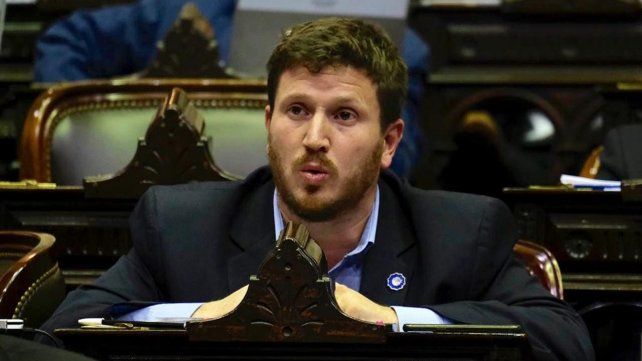 Federico Angelini: La comunidad está muy preocupada y movilizada