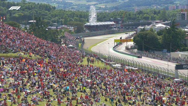 Los tifosi a la expectativa para el GP de Imola