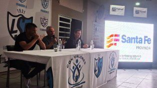 Leonardo Madelón, DT de Unión: compartió su experiencia en la primera jornada de Fútbol y un poco más